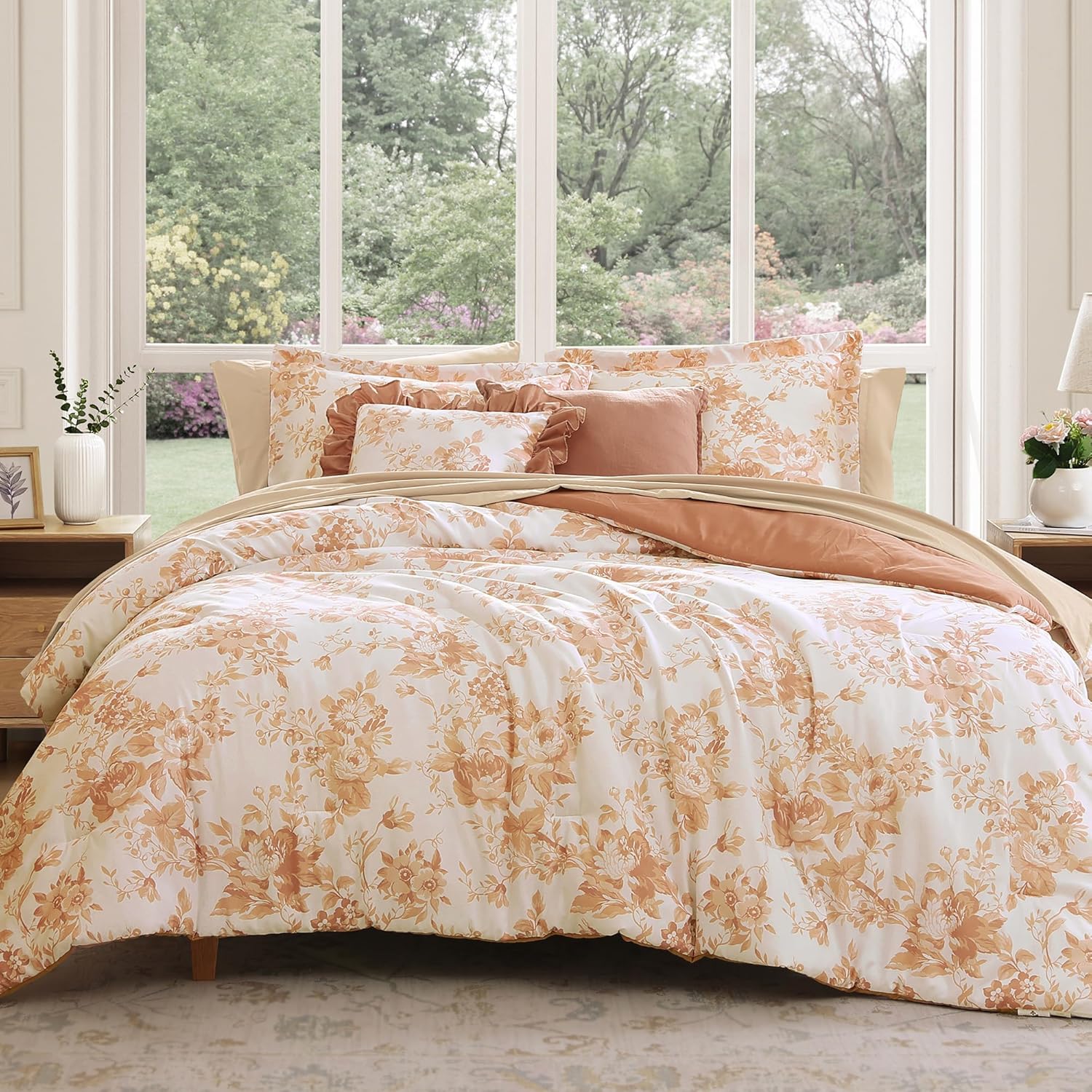 Botanical Flowers Comforter Set