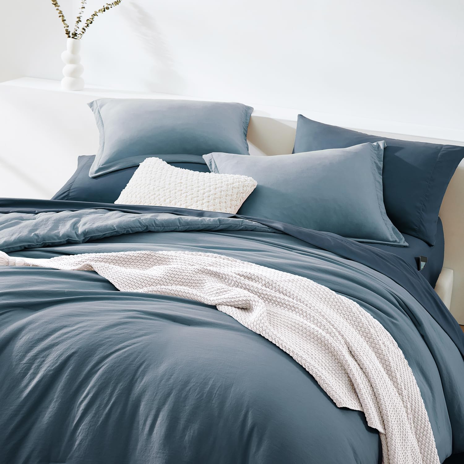 Prewashed fabric 7-piece Bed in a Bag Comforter Set