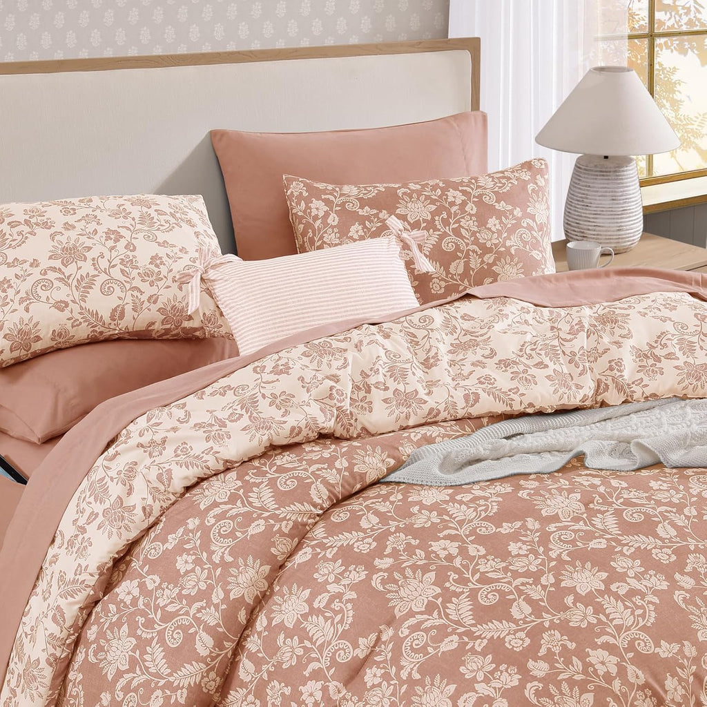 Botanical Flowers Comforter Set