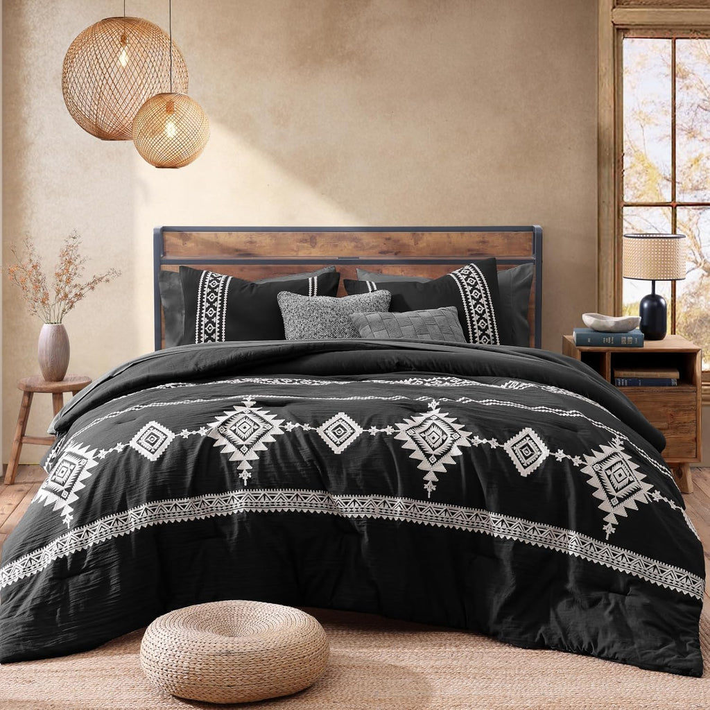 Melex Embroidery Comforter Set