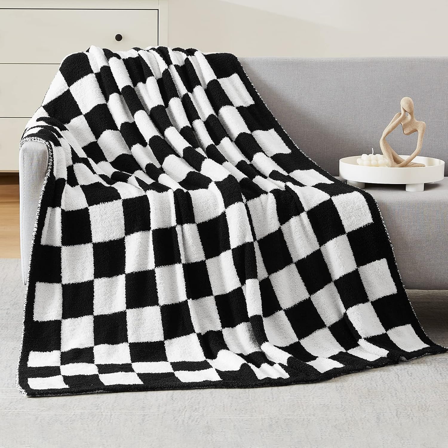 Melex Checkered Throw Blanket
