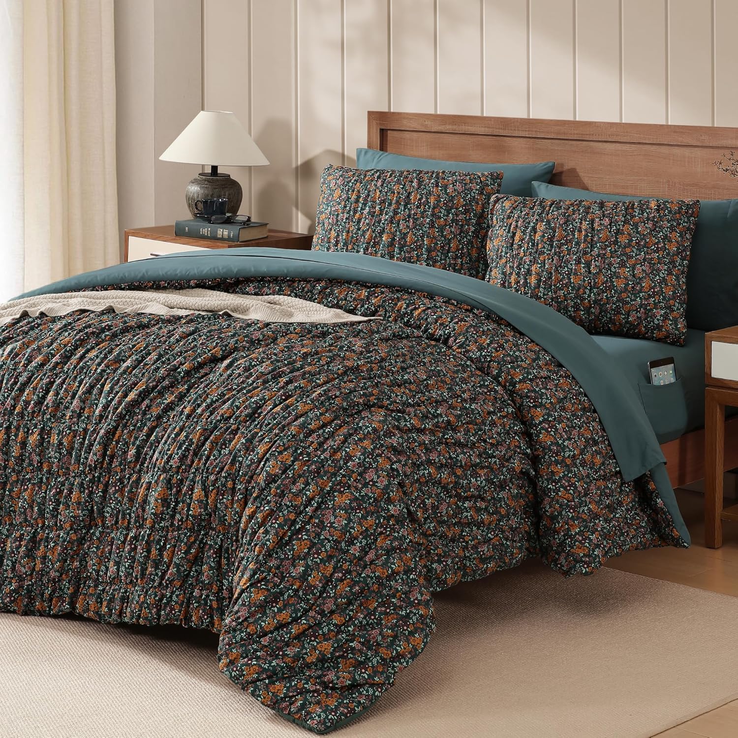 Melex Puff 7-piece Bed in a Bag Comforter Set with Sheets