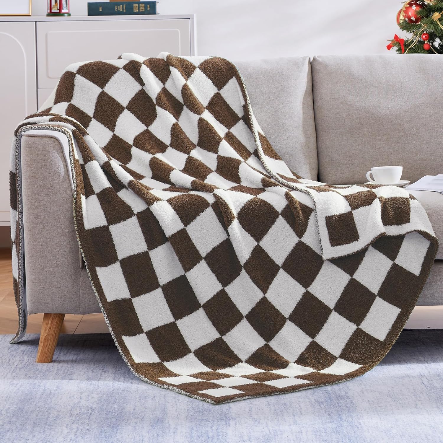 Melex Checkered Throw Blanket