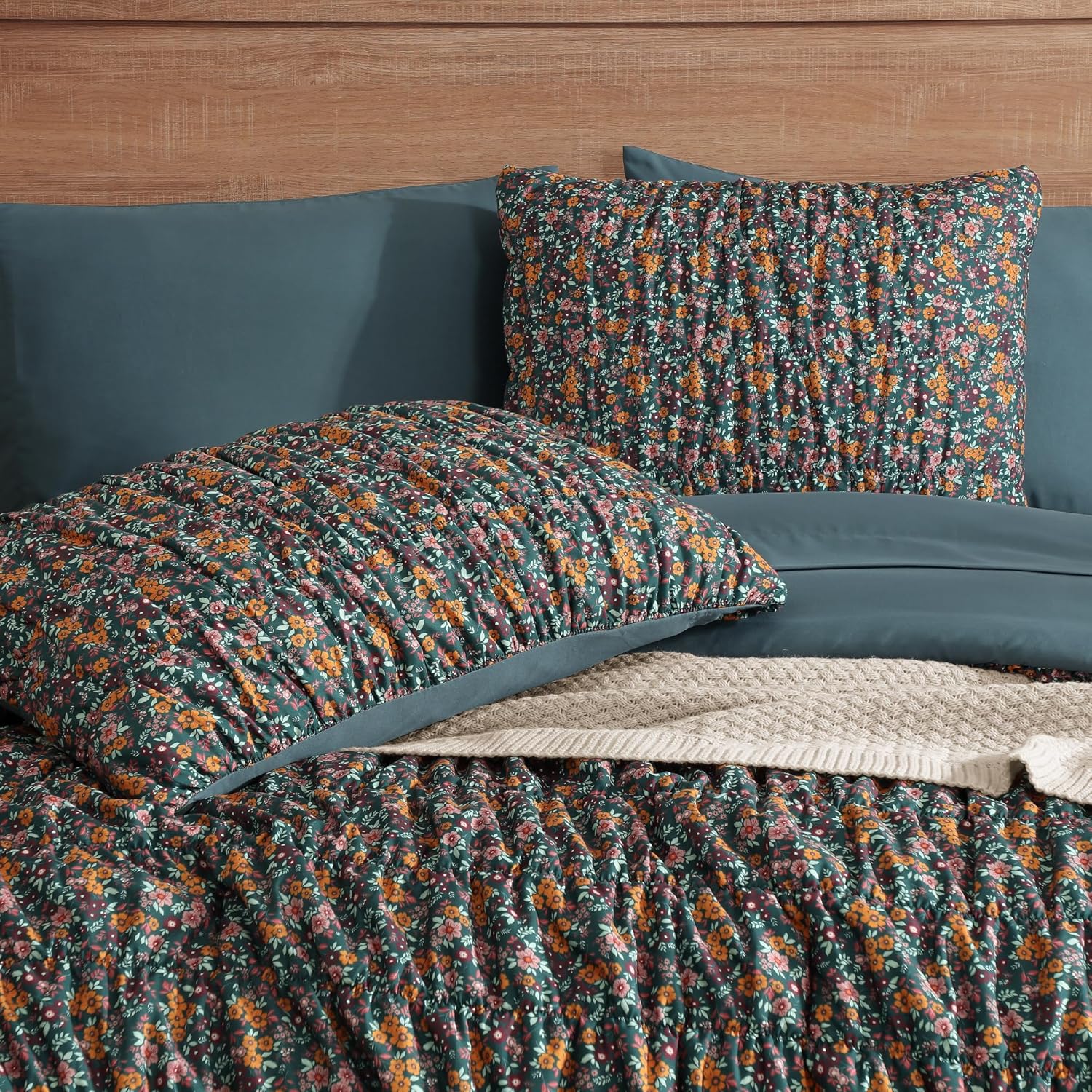 Melex Puff 7-piece Bed in a Bag Comforter Set with Sheets