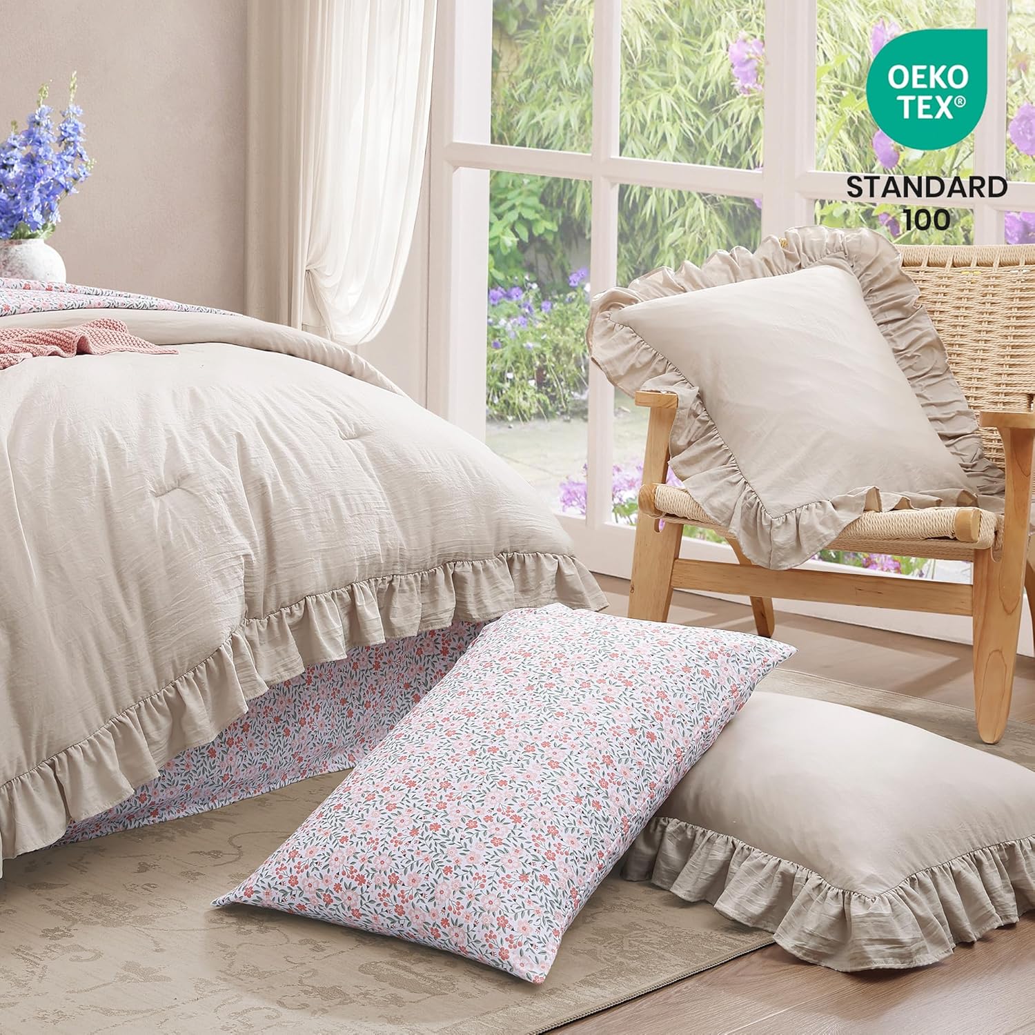 Catami Ruffle Comforter Set